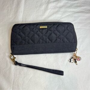 Travelon RFID black full size zip around wallet wristlet